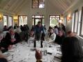 Yves en pleine discussion