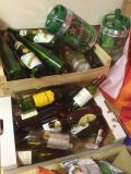 Honteux ! Voici ce que les locataires pr&eacute;c&eacute;dents du g&icirc;te avaient laiss&eacute; tra&icirc;ner !!! Vraiment pas notre genre &agrave; nous ! 