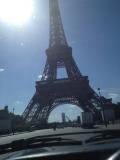 Paris, ce matin, 11h. 1875 km au compteur depuis mercredi dernier. Dans cinq minutes, la voiture sera au box. Elle va s'endormir pendant un an jusqu'aux prochains Doudi's...