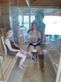 Le dealer et sa femme dans le sauna