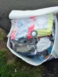 il a bien fallu penser &agrave; faire les bagages