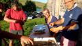 Ouverture des hu&icirc;tres apport&eacute;es par Carrerapat et Dominique . Merci c'&eacute;tait divin surtout dans notre Cantal 