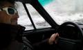Le pilote est &agrave; la fois attentif, parce que &ccedil;a glisse, et d&eacute;bonnaire....parce qu'on est bien !