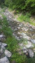 Cours d'eau pr&ecirc;t du g&icirc;te
