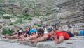 Seance de yoga au pied de la cascade....l'oxygene commence &agrave; manquer !....