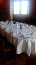 La table est dress&eacute;e pour le mariage de bastos !... 