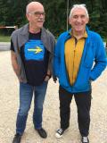 Quand je pense que ces deux l&agrave; disent &agrave; peine se conna&icirc;tre... Et la concordance des couleurs, c'est du hasard, peut-&ecirc;tre ?