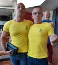 Le clan des beaux gosses , seyant ...